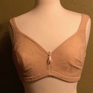 Lunaire Versailles Seamless Jacquard Soft Cup Bra